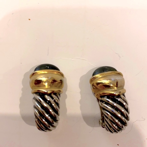 None Jewelry - COSTUME CLUP ON EARRINGS DESIGHNER LOOK SILVER AND GOLD TONE BLACK STONE